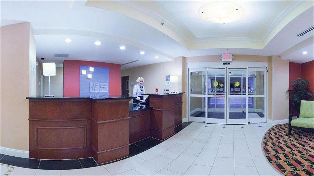 Holiday Inn Express & Suites - Spartanburg-North By Ihg Exterior foto