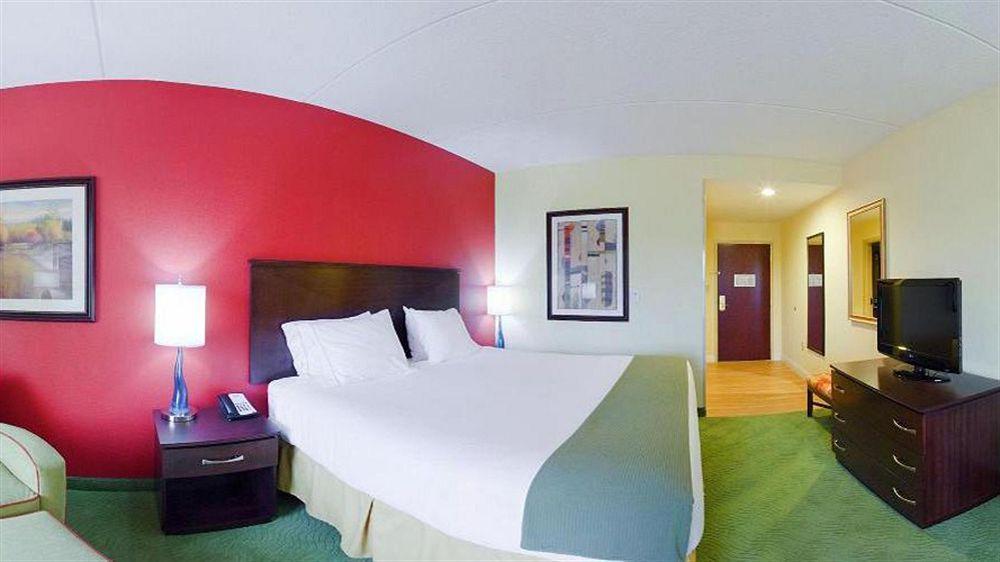 Holiday Inn Express & Suites - Spartanburg-North, An Ihg Hotel Exterior foto